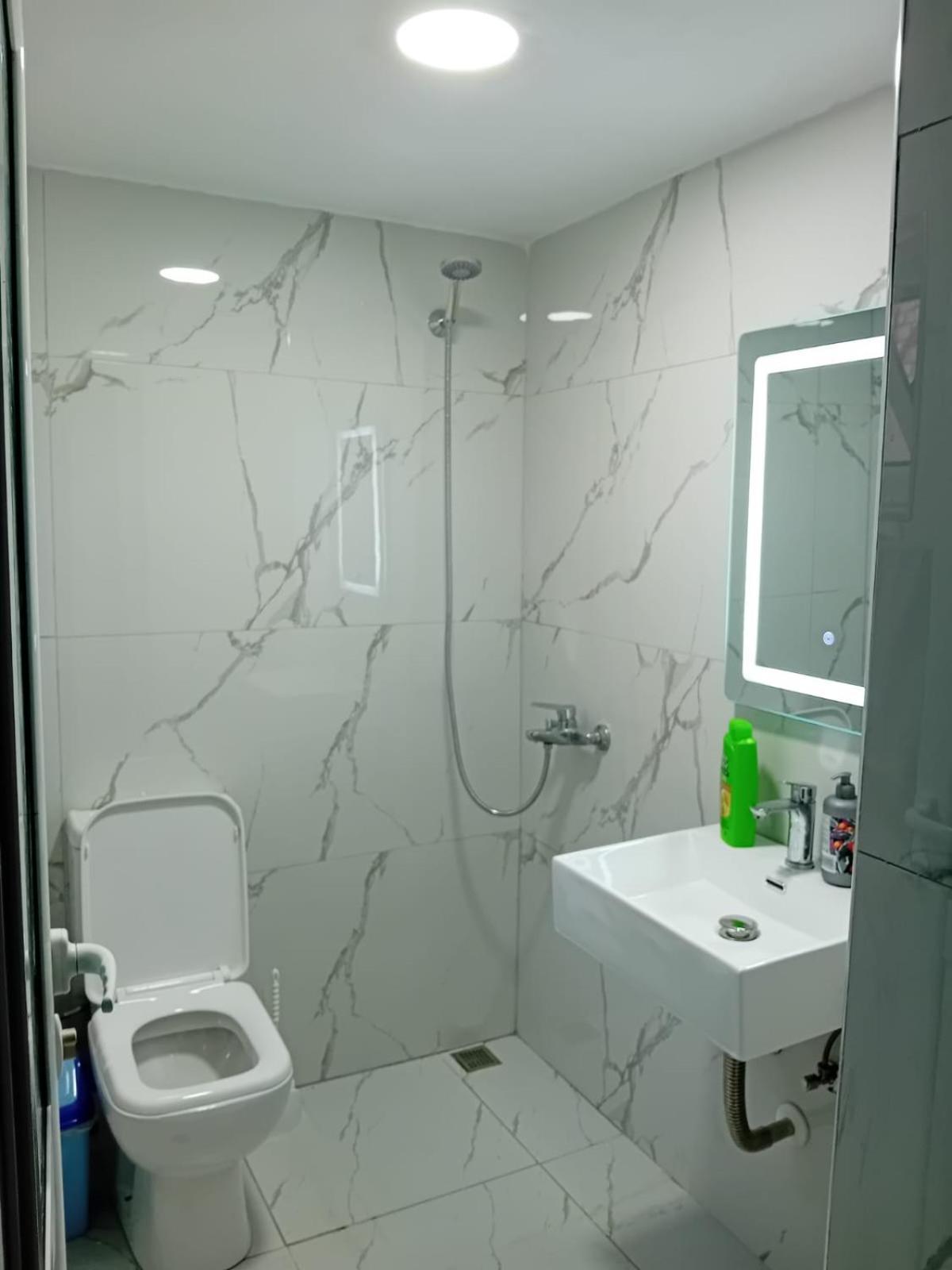Guest House Eloid Berat Ruang foto